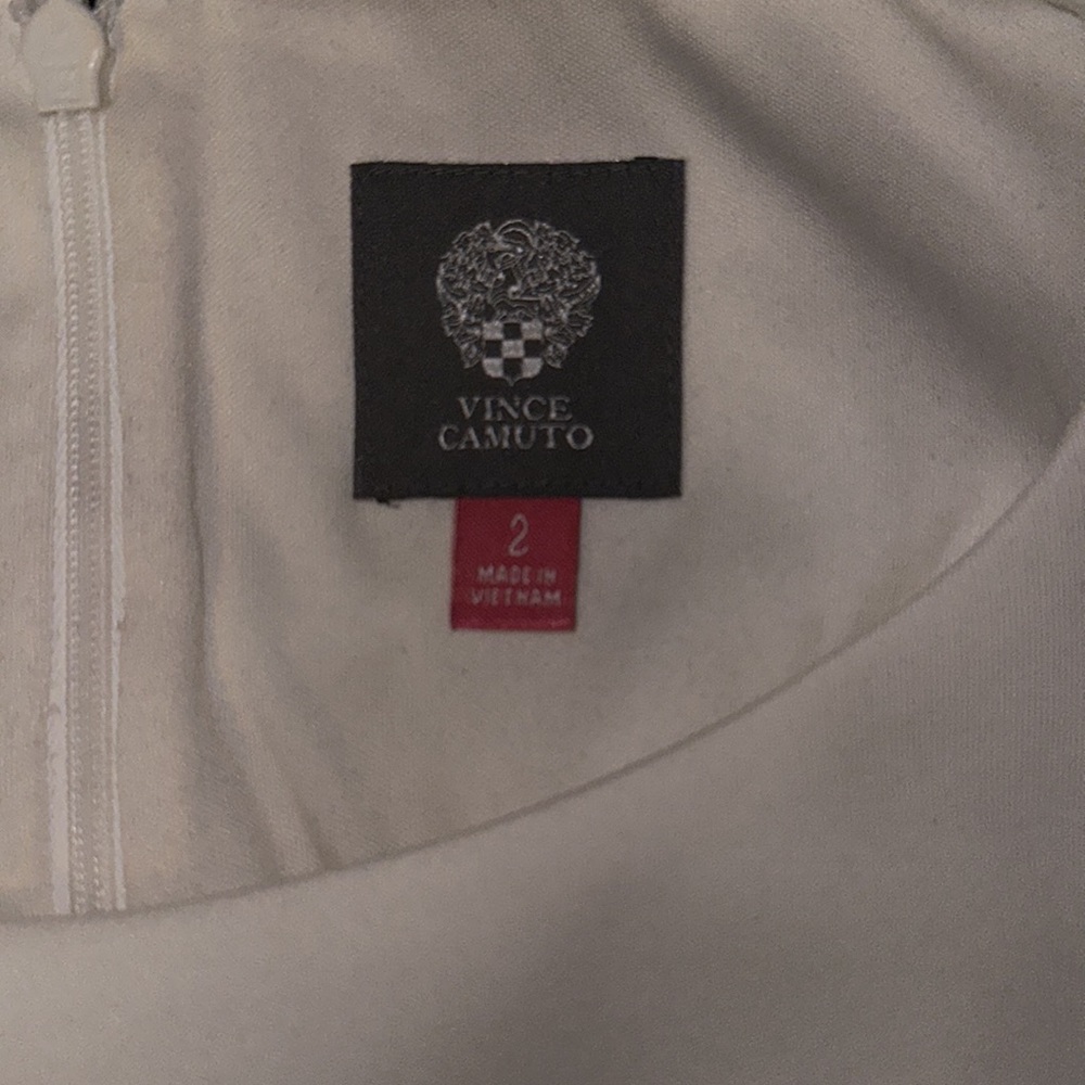 Vince Camuto Cut Out Front Color Block - image 4